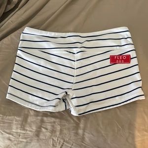 Size small originals jackie 1.0